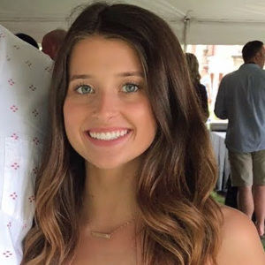 Meet your Posher, Lauran